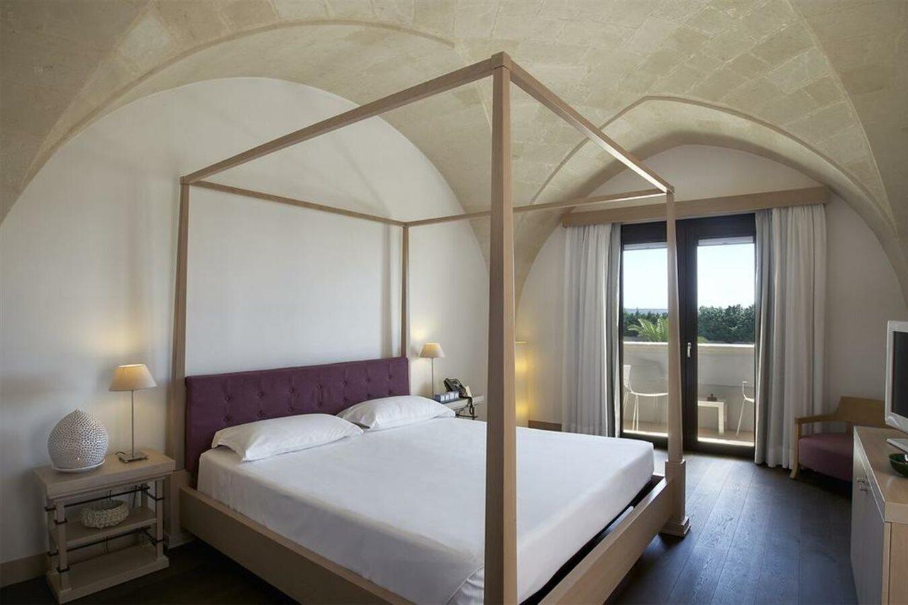 Masseria Bagnara Resort & Spa มารีนา ดี ลิซซาโน ภายนอก รูปภาพ