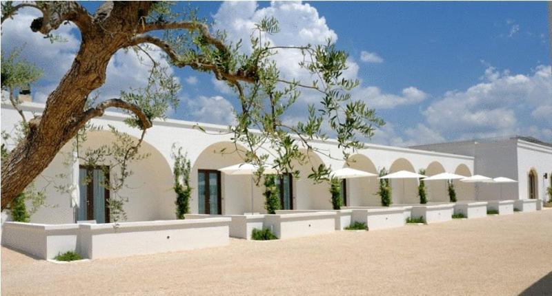 Masseria Bagnara Resort & Spa มารีนา ดี ลิซซาโน ภายนอก รูปภาพ