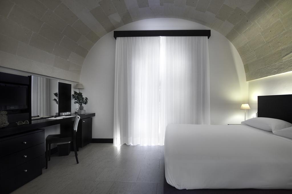 Masseria Bagnara Resort & Spa มารีนา ดี ลิซซาโน ภายนอก รูปภาพ