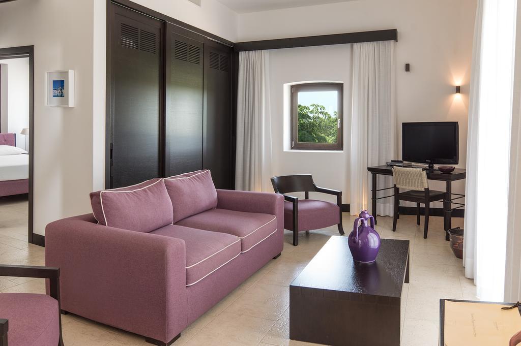 Masseria Bagnara Resort & Spa มารีนา ดี ลิซซาโน ภายนอก รูปภาพ