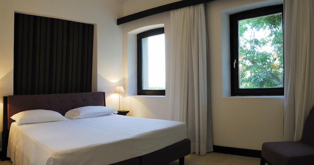 Masseria Bagnara Resort & Spa มารีนา ดี ลิซซาโน ภายนอก รูปภาพ