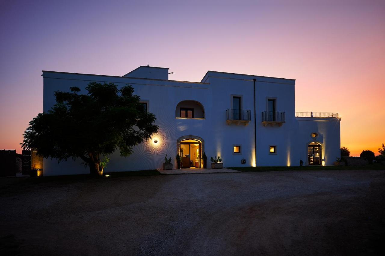 Masseria Bagnara Resort & Spa มารีนา ดี ลิซซาโน ภายนอก รูปภาพ