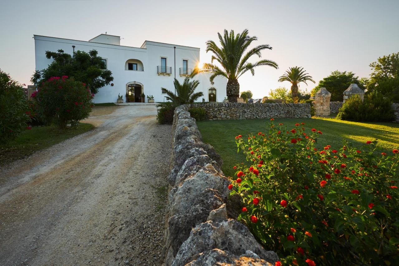 Masseria Bagnara Resort & Spa มารีนา ดี ลิซซาโน ภายนอก รูปภาพ